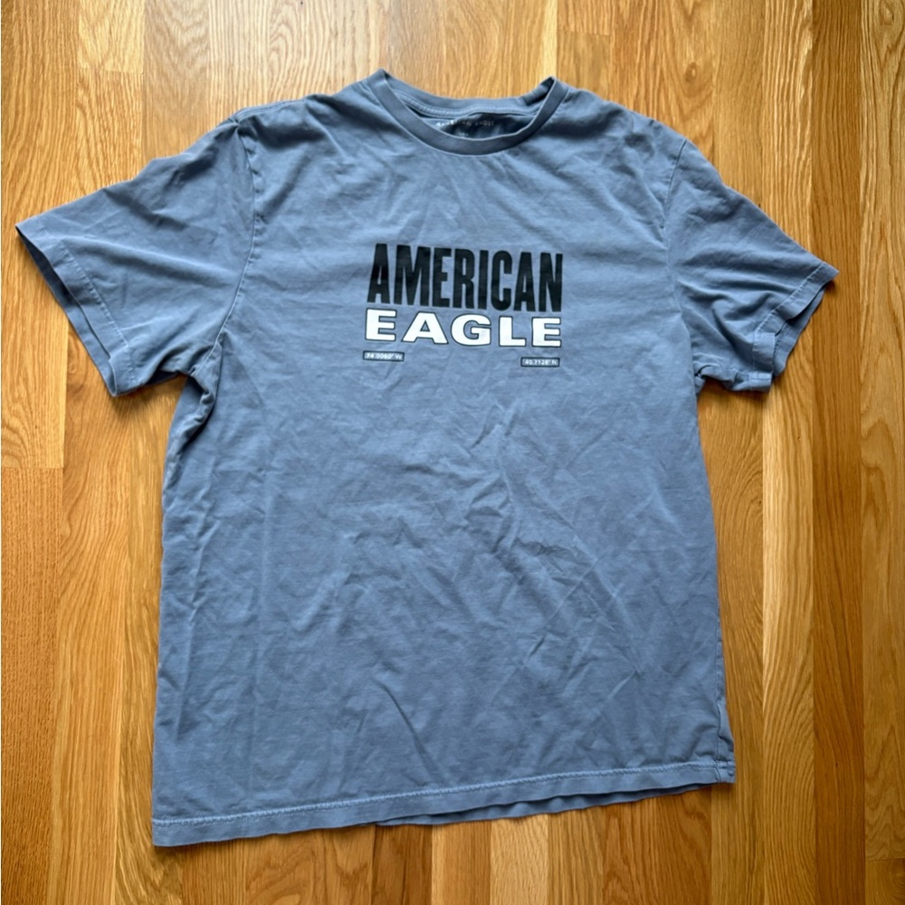 American Eagle Men's Large Slate Blue Tshirt